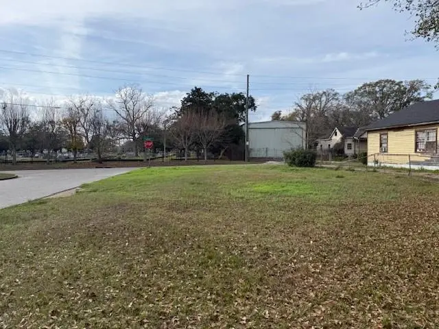 517 Chatham Street, Mobile, AL 36604 - Image #2