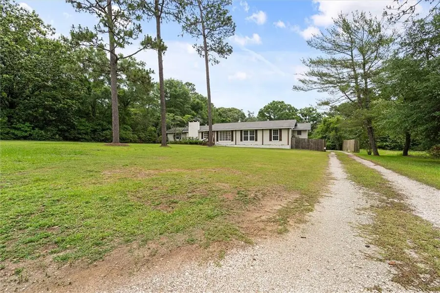 363 Mcqueen Avenue, Mobile, AL 36609 - Image #3