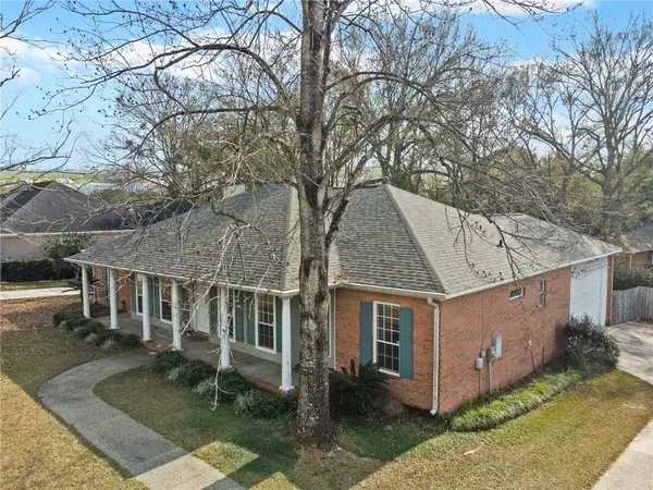 7693 Pembroke Circle, Mobile, AL 36695