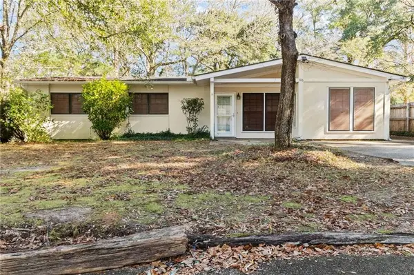 615 Dartmoor Lane, Mobile, AL 36609