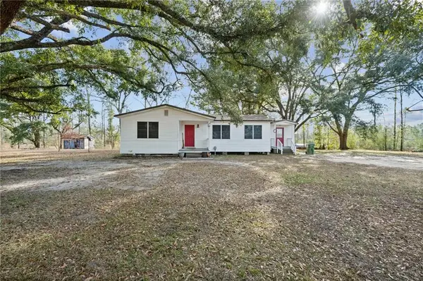 1904 Carson Dickinson Road, Citronelle, AL 36522