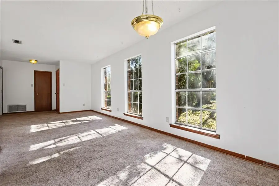 3504 Markham Drive, Mobile, AL 36609 - Image #2