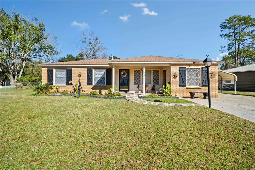 2618 Serigny Drive, Mobile, AL 36605 - Image #1