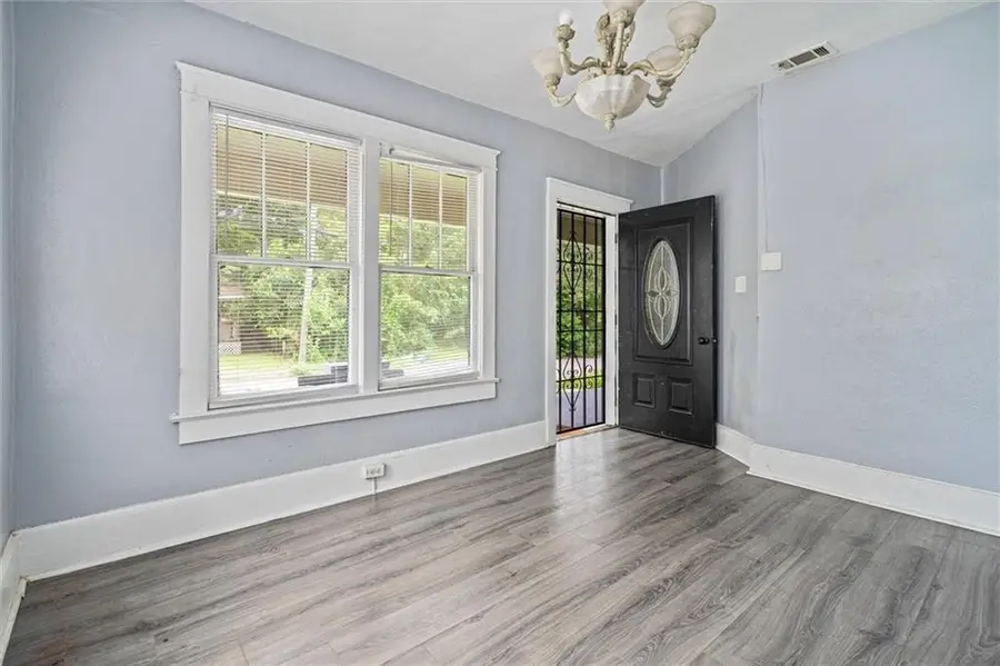 907 S Dearborn Street, Mobile, AL 36603 - Image #2