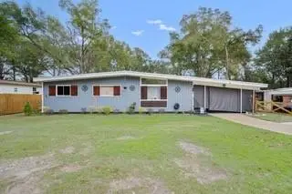 2004 Beau Terra Drive W, Mobile, AL 36618 - Image #1