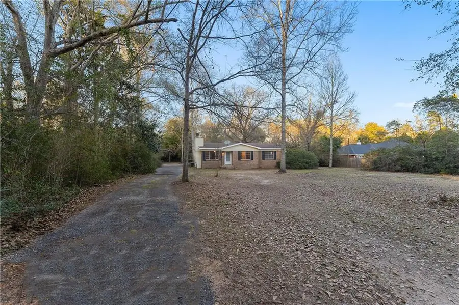 9220 Roberts Lane E, Semmes, AL 36575 - Image #3