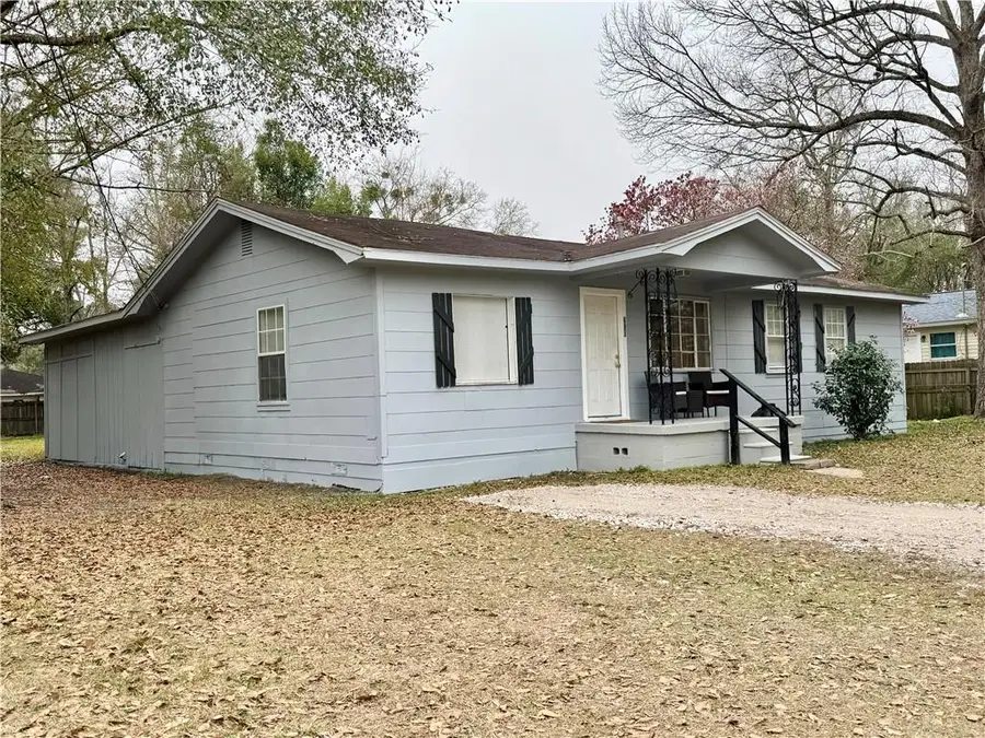 305 11th Avenue, Chickasaw, AL 36611 - Image #3