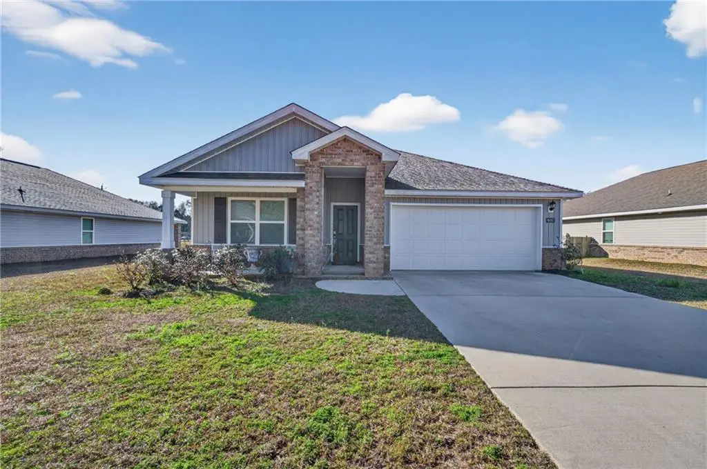 6087 Stream Bank Drive, Theodore, AL 36582 - Image #1