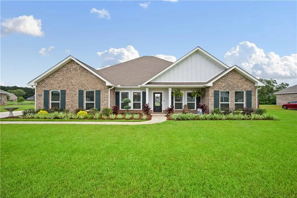 5662 Orchard Lane W, Grand Bay, AL 36541 - Image #1