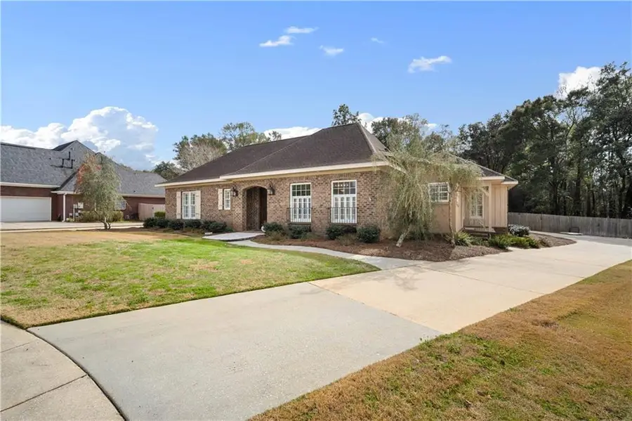 8807 Stillwood Court, Mobile, AL 36619 - Image #3