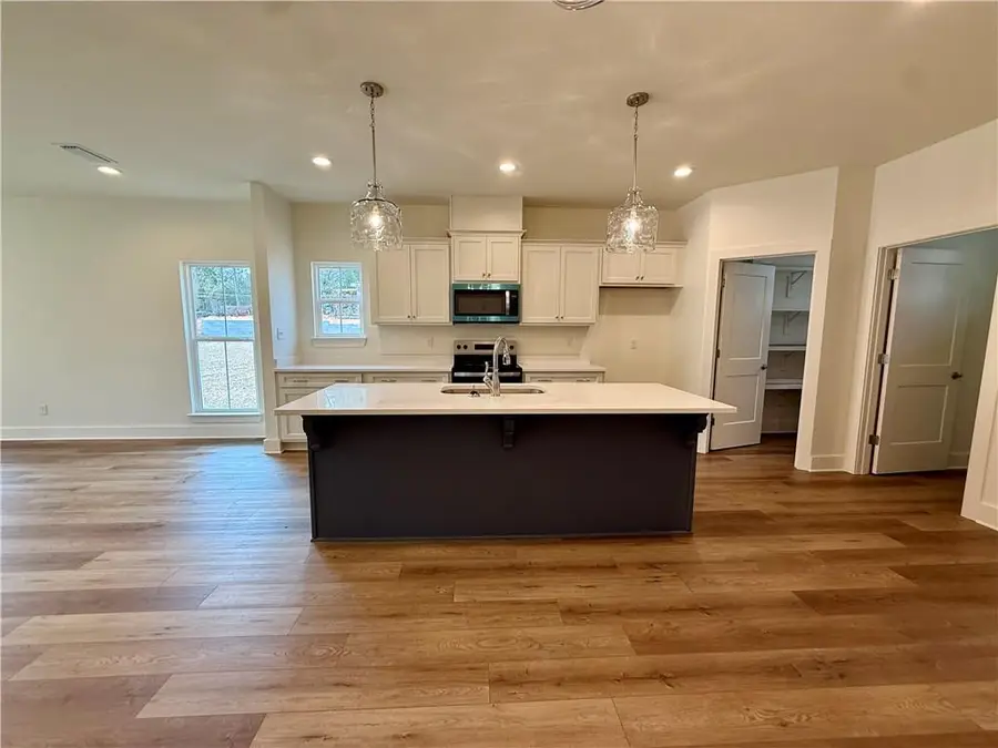 221 Bemis Street, Saraland, AL 36571 - #3