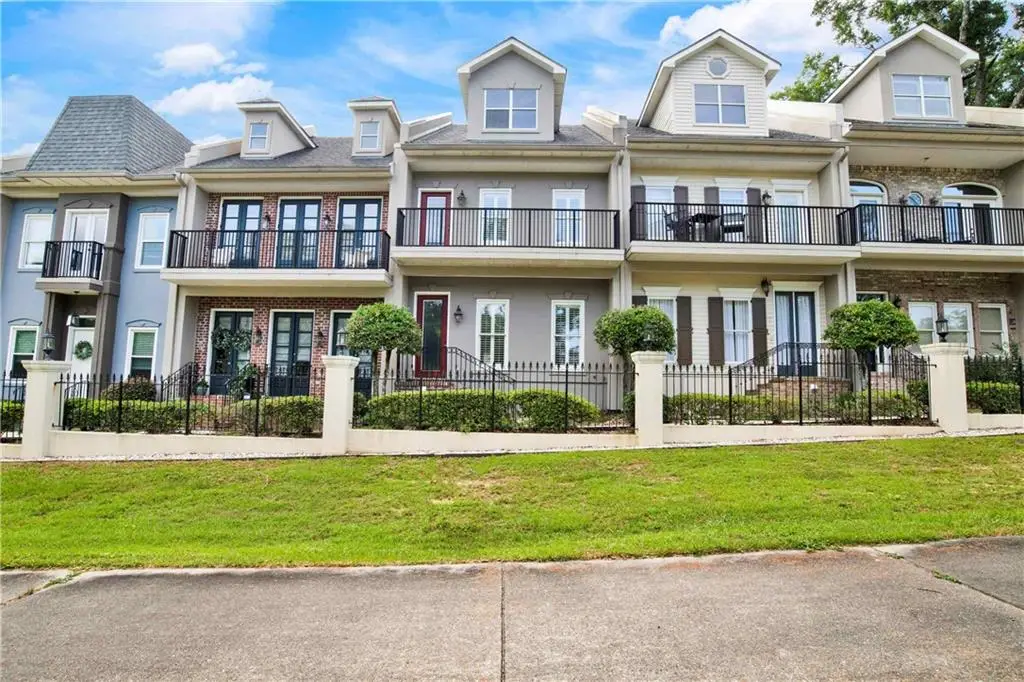 101 Fairhope Court #16, Fairhope, AL 36532 - Image #1