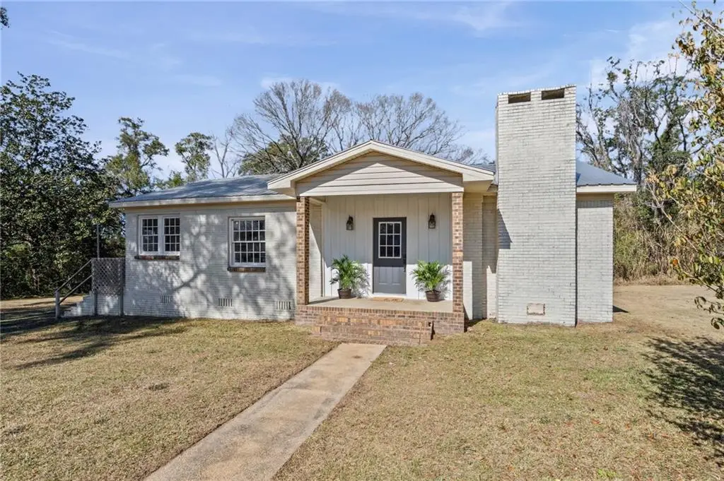 6601 Private Road 181, Eight Mile, AL 36613 - Image #1