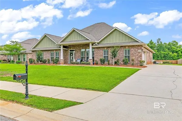 323 Wakefield Avenue, Fairhope, AL 36532