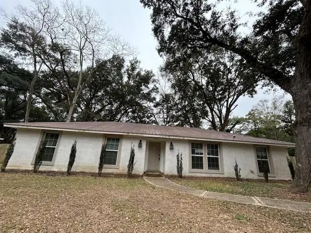 8051 Kimberlin Drive S, Mobile, AL 36695 - #1