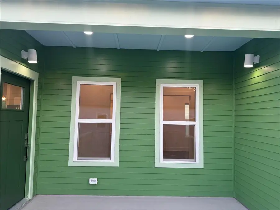 865 Edwards Street, Mobile, AL 36610 - #3