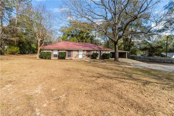 3140 Salco Road W, Chunchula, AL 36521