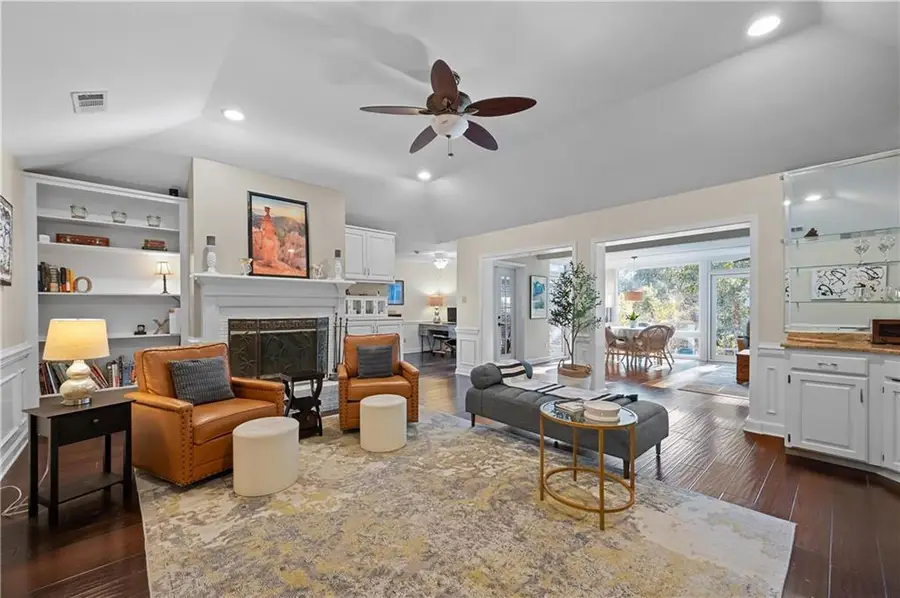 5 Lookout Street, Spanish Fort, AL 36527 - #3