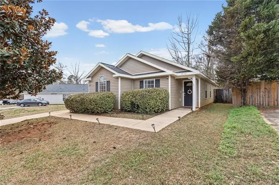1030 Hamilton Bridges Drive E, Mobile, AL 36695 - #2