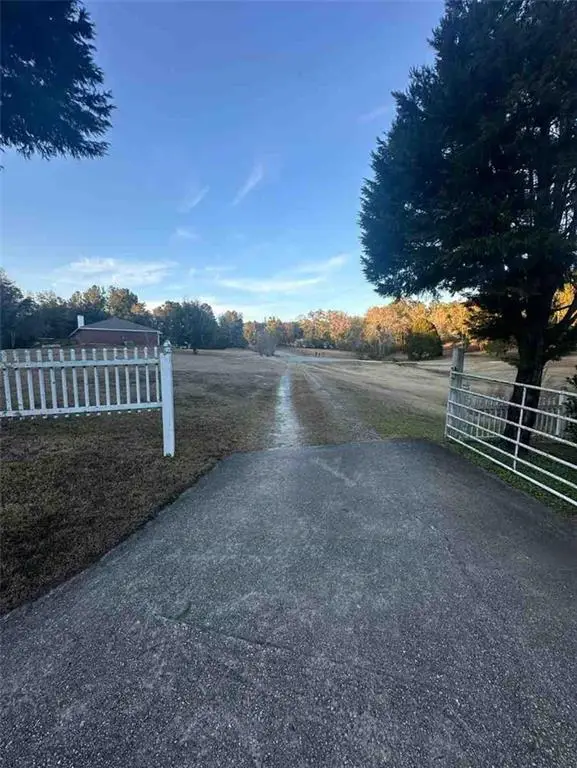 6540 Viewpoint Road, Eight Mile, AL 36613 - #2