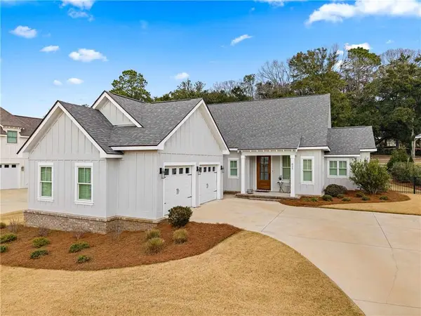 825 Apricot Lane, Fairhope, AL 36532