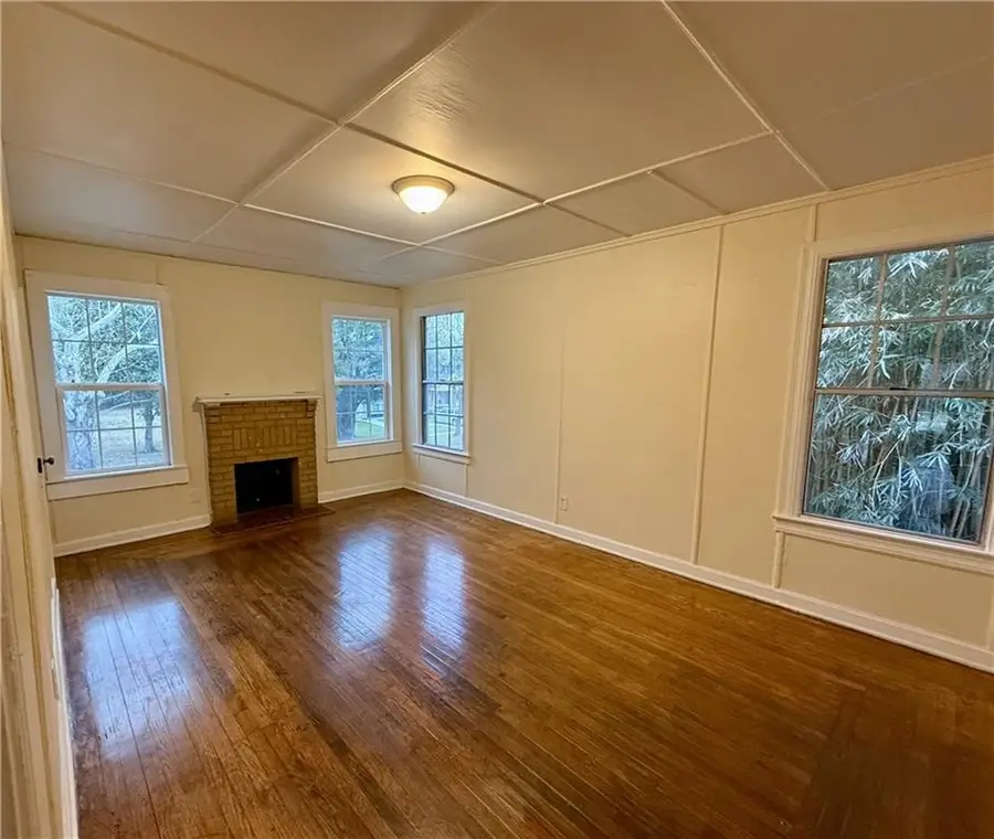 552 Glenwood Street, Mobile, AL 36606 - #3