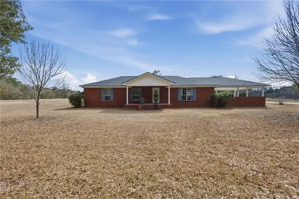 9021 Cory Lane, Irvington, AL 36544