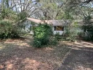 7215 Broadview Drive E, Theodore, AL 36582