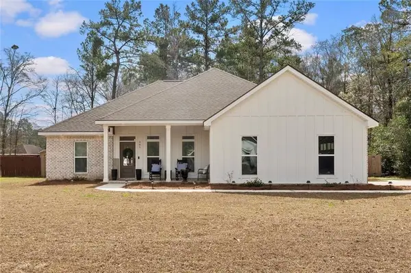 985 Martha Alleyn Drive, Saraland, AL 36571