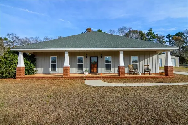 9962 Brandy Court, Chunchula, AL 36521