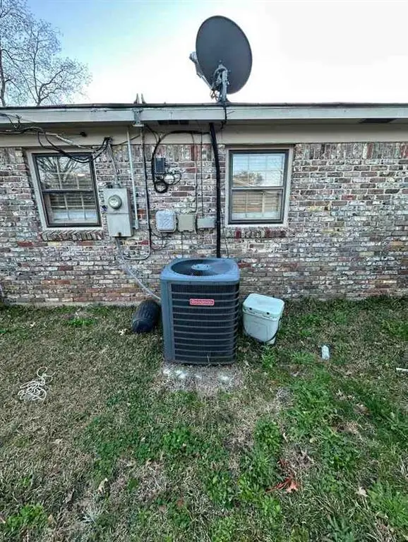 205 Stauffer Avenue, Saraland, AL 36571 - #3