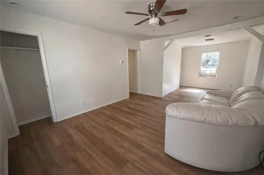 4213 Malibar Drive, Mobile, AL 36609 - #2