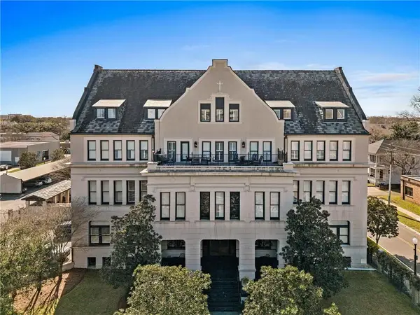 753 St Francis Street #2001 B, Mobile, AL 36602