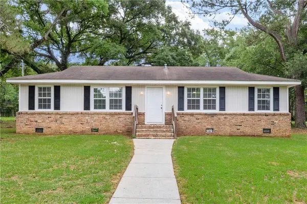 5015 Santos Drive W, Mobile, AL 36619