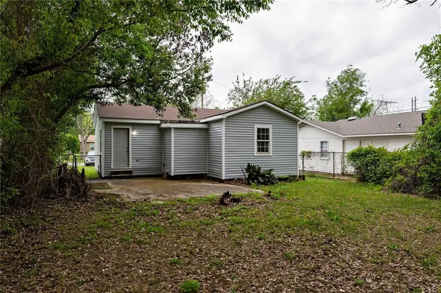 352 10th Avenue, Chickasaw, AL 36611 - #2