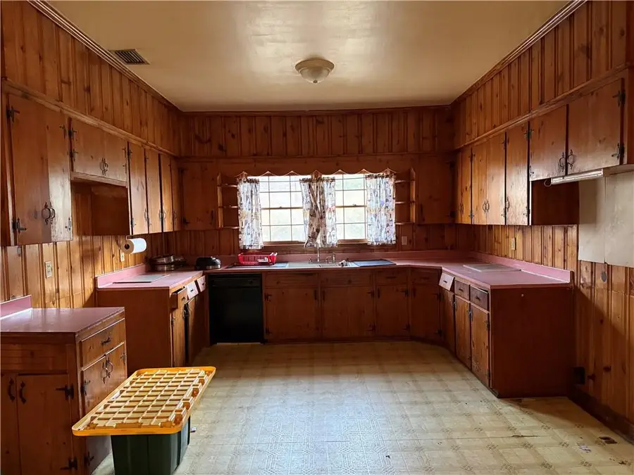 1450 Shelton Drive, Mobile, AL 36605 - #3