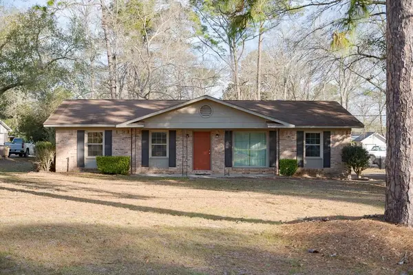 3914 Blue Gill Circle, Mobile, AL 36619