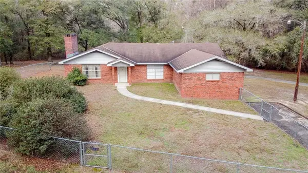 537 Saraland Avenue, Saraland, AL 36571