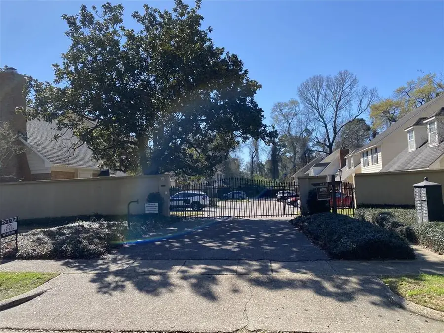 6401 Cedar Bend Court #10, Mobile, AL 36608 - #2