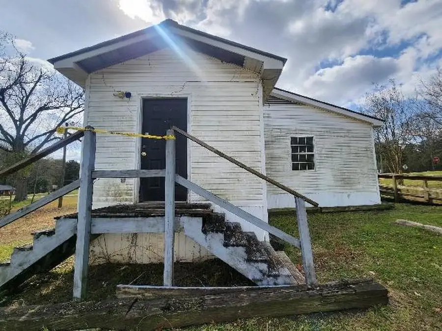 271 Wilcox Street, Monroeville, AL 36460 - #2