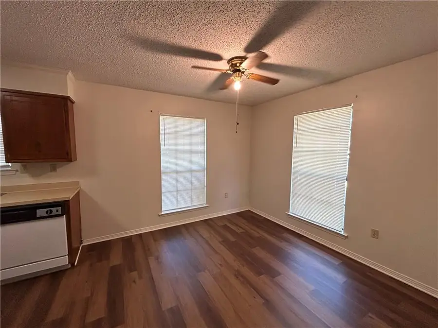 6158 Granada Avenue, Satsuma, AL 36572 - #3