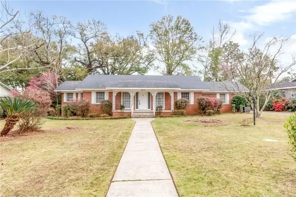 1017 Hillcrest Lane, Mobile, AL 36693