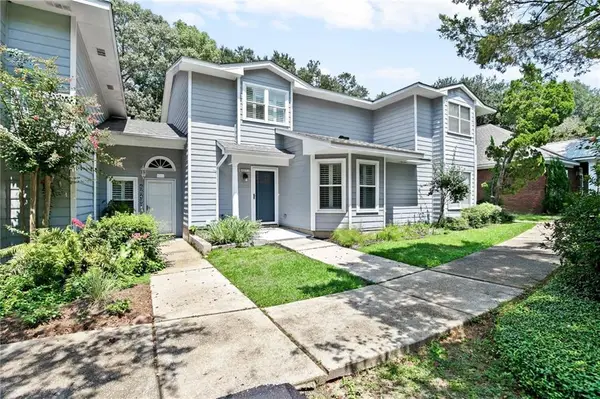 6651 Jackson Square, Daphne, AL 36526