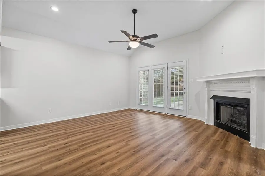 1102 Schaub Avenue, Mobile, AL 36609 - #2