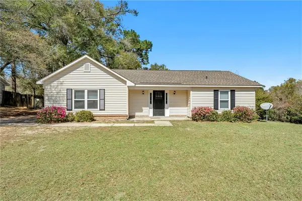 8680 Dutchman Woods Drive, Mobile, AL 36695