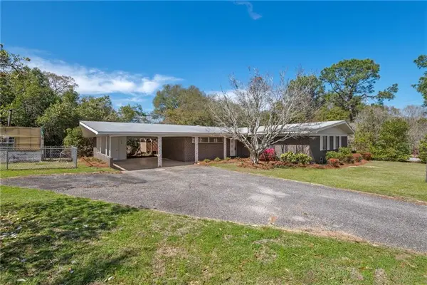 1967 Highland Forest Drive, Mobile, AL 36618