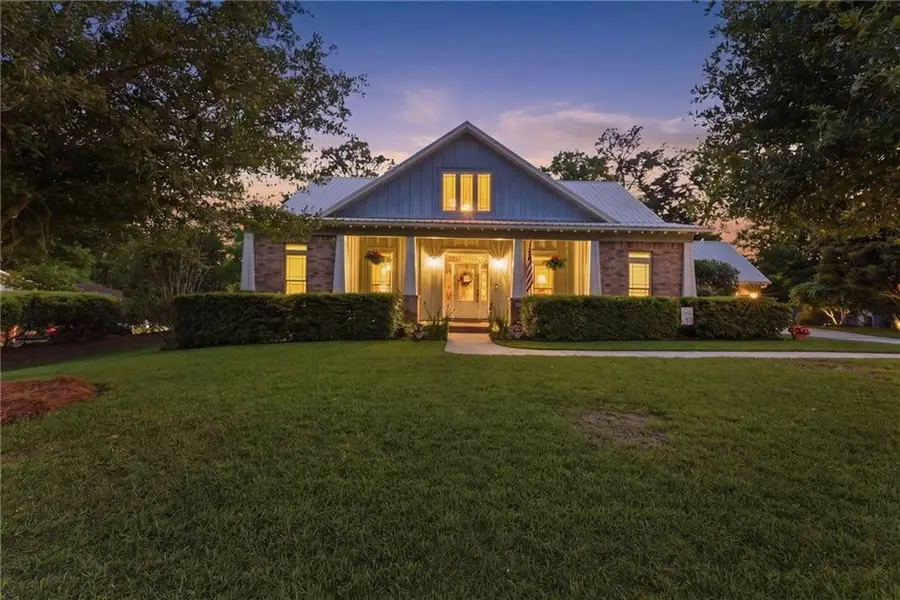 107 Ronforth Street, Fairhope, AL 36532 - #2