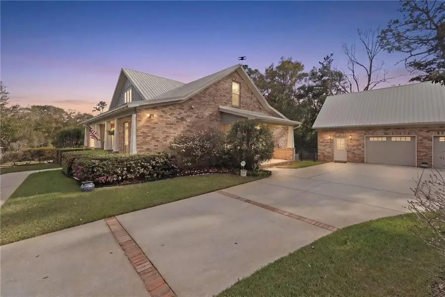 107 Ronforth Street, Fairhope, AL 36532 - #3