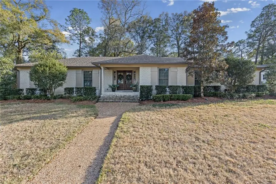 4055 Westmoreland Drive S, Mobile, AL 36609 - #2