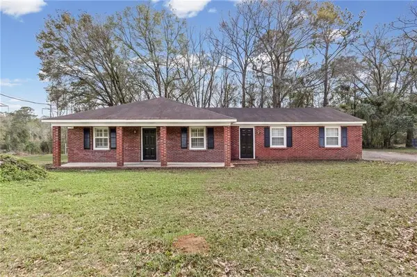 10525 Pete Sentz Road, Mobile, AL 36608